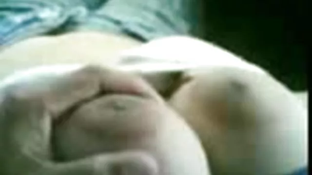 在這裡，如果她亂搞，我們他媽的