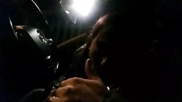 我抓住了我的父親他媽的我的新女友